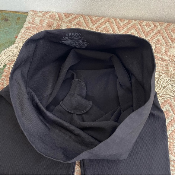 SPANX Seamless Side Zip Leggings Very Black Size L Revolve - Picture 13 of 13